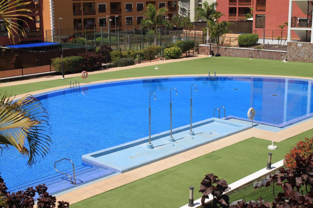 Spacious Apartment With Large Private Garden In Palm Mar Kültér fotó