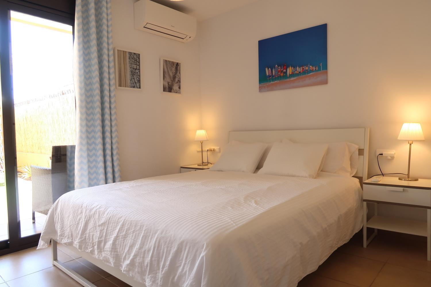 Spacious Apartment With Large Private Garden In Palm Mar Kültér fotó